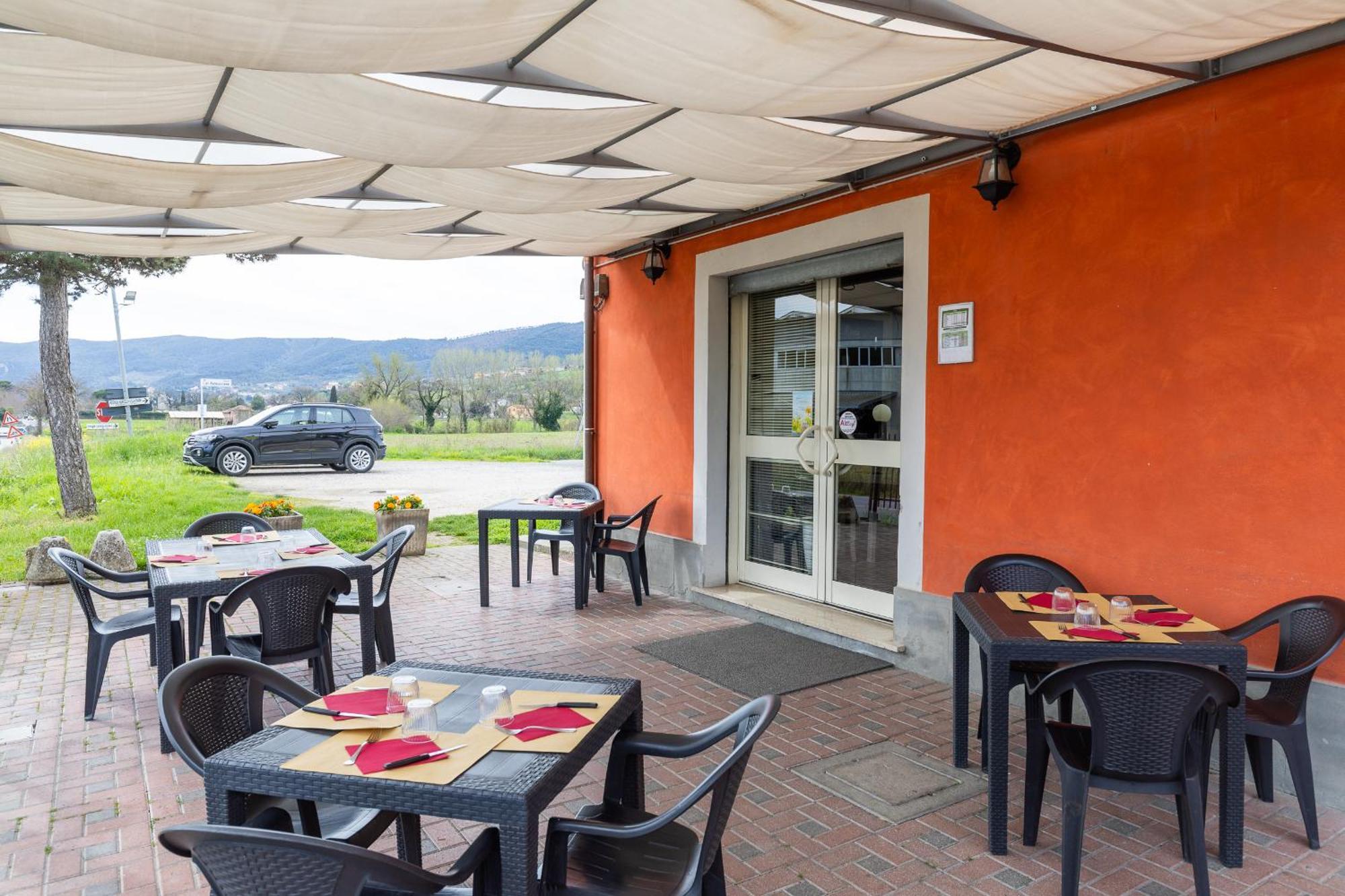 Locanda Dei 4 Narni Bagian luar foto